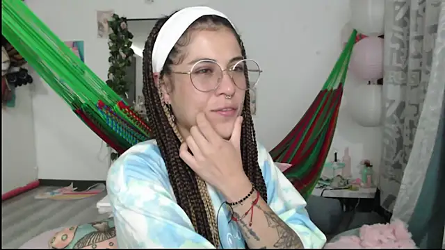 Hellen dumont online show from 05-14-26, 02:19