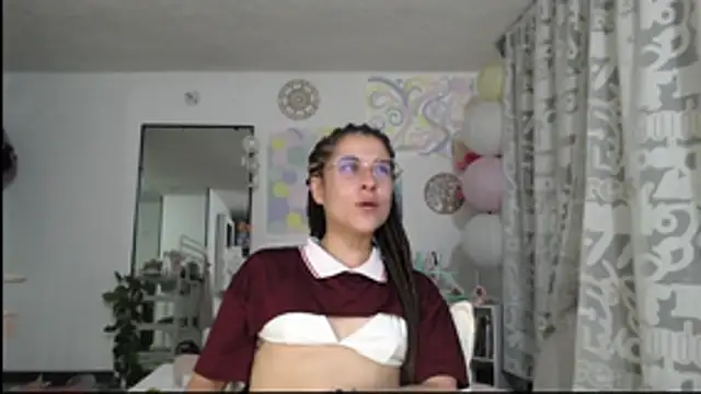 Hellen dumont online show from 05-08-26, 12:25