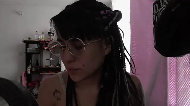 Hellen dumont online show from 11-28-25, 09:26