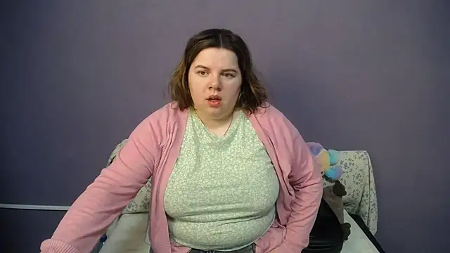 so shy online show from 04-19-26, 06:25