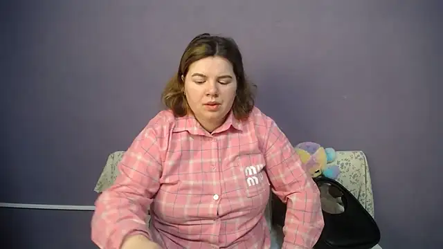 so shy online show from 04-18-26, 06:27