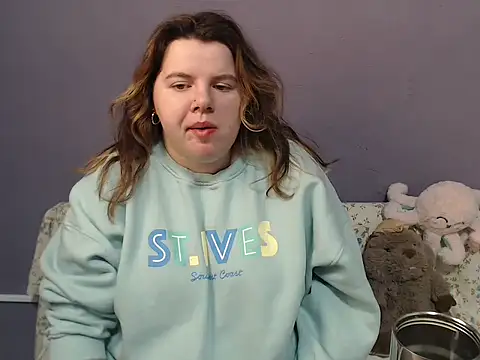 so shy online show from 12-04-25, 07:40