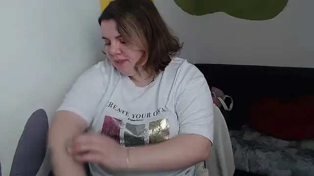 so shy online show from 03-27-26, 08:26