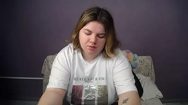 so shy online show from 03-31-26, 06:26