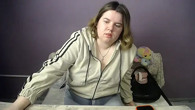so shy online show from 04-30-26, 06:31