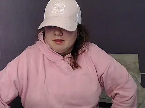 so shy online show from 09-14-25, 06:14