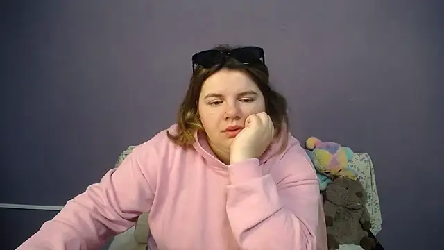 so shy online show from 05-11-26, 06:15