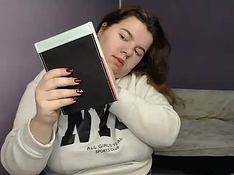 so shy online show from 10-05-25, 06:48