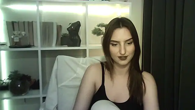 X Alisa online show from 11-08-25, 06:33