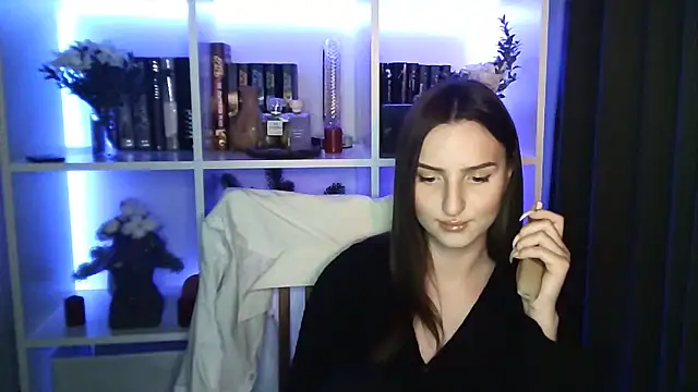 X Alisa online show from 03-11-26, 07:52