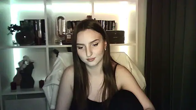 X Alisa online show from 03-19-26, 07:58