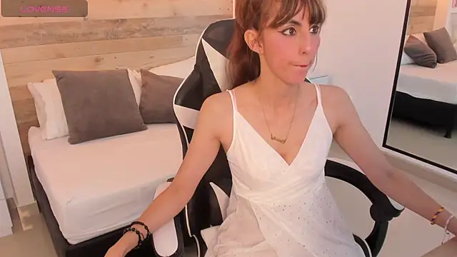 candy summer28 online show from 03-06-26, 07:31