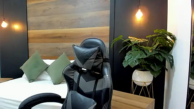 candy summer28 online show from 01-10-26, 12:11