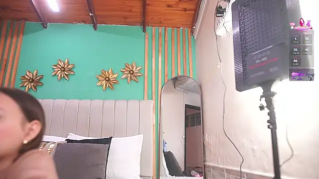 katlyn martins online show from 12-01-25, 07:37