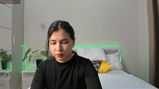 hoa lan online show from 03-20-25, 01:13