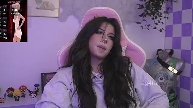 Snapshot of Ag4ta_ chatting on 11-15-25, 04:05 Ag4ta online show from 11-15-25, 04:05