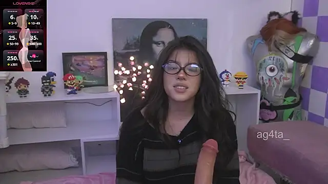 Snapshot of Ag4ta_ chatting on 01-06-26, 12:58 Ag4ta online show from 01-06-26, 12:58