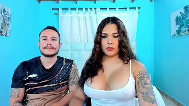 Snapshot of xxx_sweet_couple_ chatting on 02-09-26, 07:23 xxx sweet couple online show from 02-09-26, 07:23