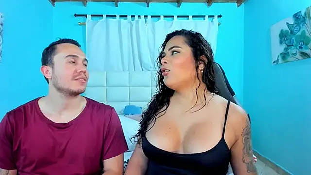 Snapshot of xxx_sweet_couple_ chatting on 03-04-26, 04:31 xxx sweet couple online show from 03-04-26, 04:31