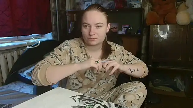 Snapshot of ElenaMaeer chatting on 12-05-24, 08:49 ElenaMaeer online show from 12-05-24, 08:49