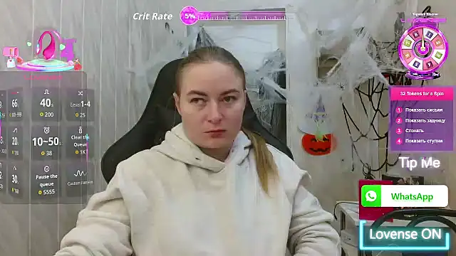 Snapshot of ElenaMaeer chatting on 10-22-25, 11:20 ElenaMaeer online show from 10-22-25, 11:20