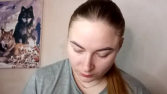Snapshot of ElenaMaeer chatting on 12-20-25, 10:07 ElenaMaeer online show from 12-20-25, 10:07