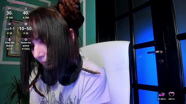 1Munique online show from 11-02-25, 02:44