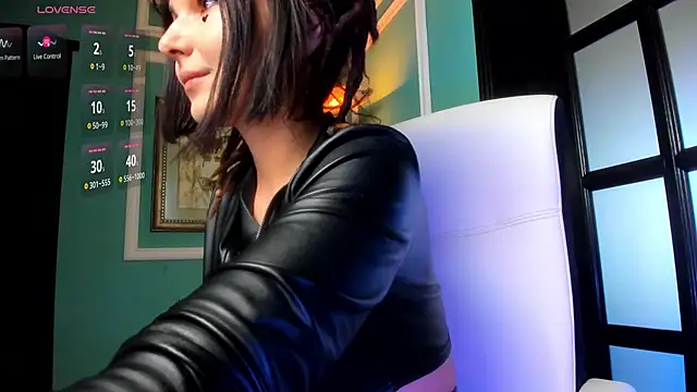 1Munique online show from 10-25-25, 10:58