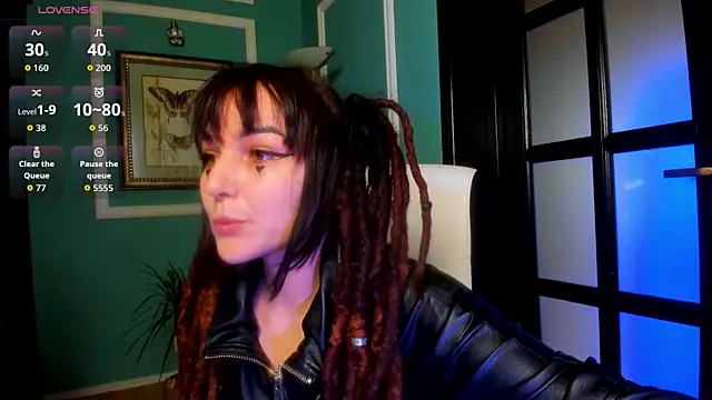 1Munique online show from 11-17-25, 10:41