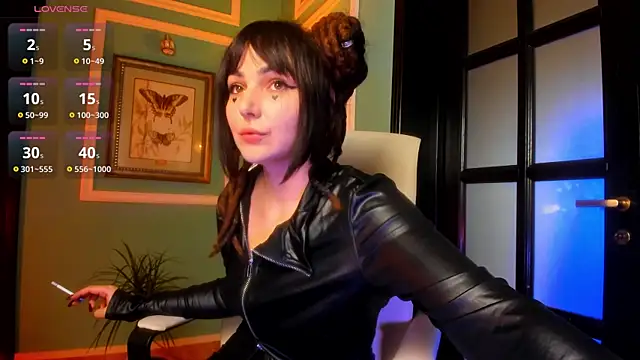 1Munique online show from 11-10-25, 11:48