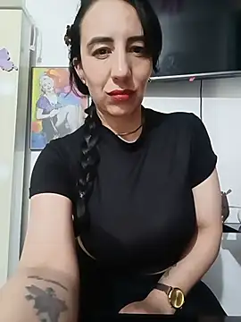 christine-x online show from 06-20-26, 10:37