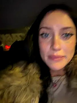 Melissa crazy online show from 12-13-25, 08:04