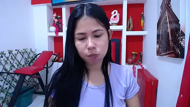 Letty Plugxo online show from 11-13-25, 12:31