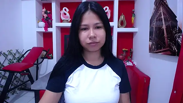 Snapshot of Letty_Plugxo chatting on 10-09-25, 12:38 Letty Plugxo online show from 10-09-25, 12:38