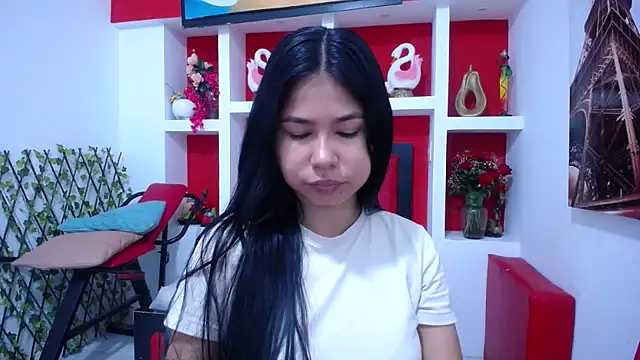 Letty Plugxo online show from 01-17-26, 01:37