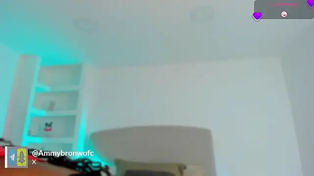 Ammy xx online show from 10-25-25, 08:20