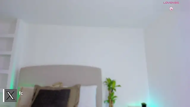 Snapshot of Ammy_xx chatting on 02-20-26, 07:49 Ammy xx online show from 02-20-26, 07:49