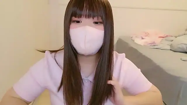 Snapshot of _mirai0917 chatting on 06-10-26, 02:40 mirai0917 online show from 06-10-26, 02:40