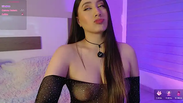 PiaSmile online show from 11-13-25, 11:52