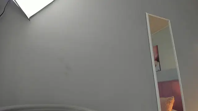 ScarletGV online show from 02-12-26, 06:13