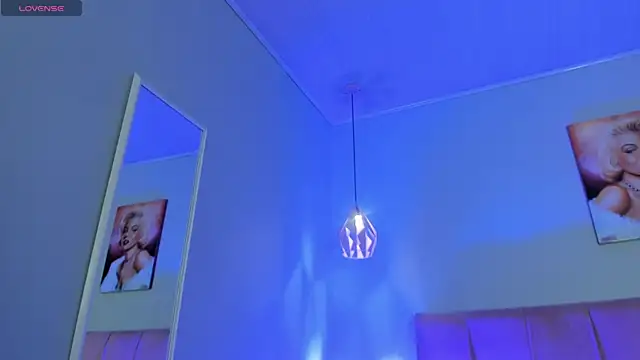 ScarletGV online show from 03-23-26, 08:36