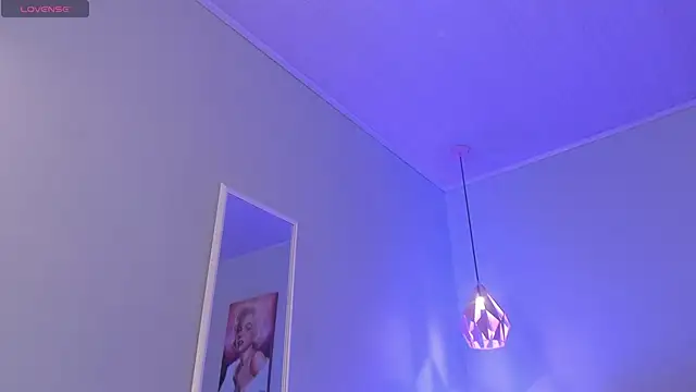 ScarletGV online show from 02-13-26, 05:51