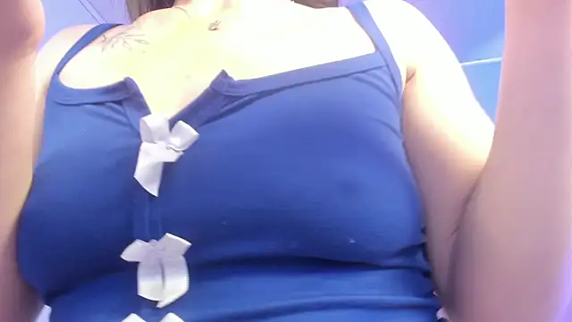 Snapshot of ScarletGV chatting on 05-20-26, 05:15 ScarletGV online show from 05-20-26, 05:15