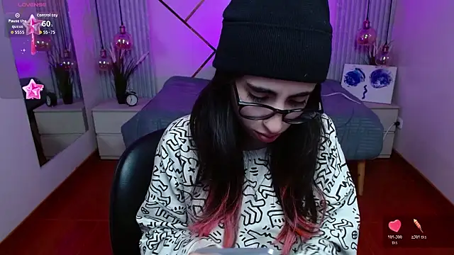 LenaRoses online show from 05-20-26, 08:50