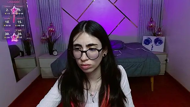 LenaRoses online show from 05-19-26, 09:44