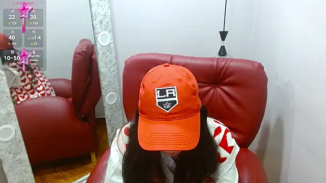 LenaRoses online show from 04-15-26, 09:04