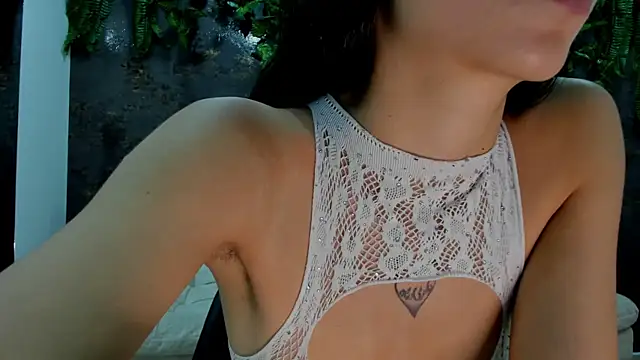 alice greco online show from 12-18-25, 04:33