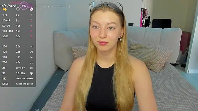Snapshot of Drive-Crazy- chatting on 06-20-26, 08:19 Drive-Crazy- online show from 06-20-26, 08:19
