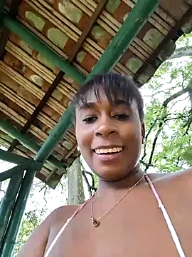 Snapshot of HanaThompson chatting on 02-17-25, 06:50 HanaThompson online show from 02-17-25, 06:50
