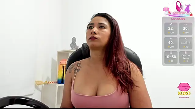 Snapshot of mrskatty chatting on 05-17-26, 11:32 mrskatty online show from 05-17-26, 11:32